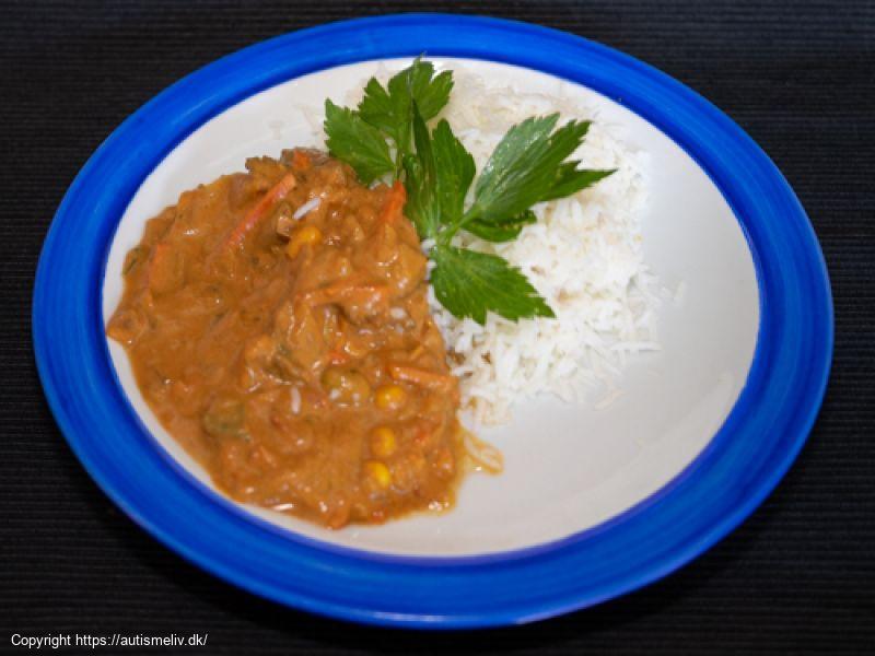 Sydasiatisk karrygryde med oksekød