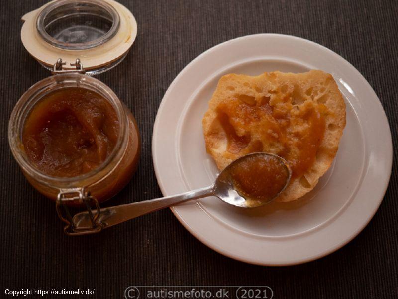 Karamel æblesmør 